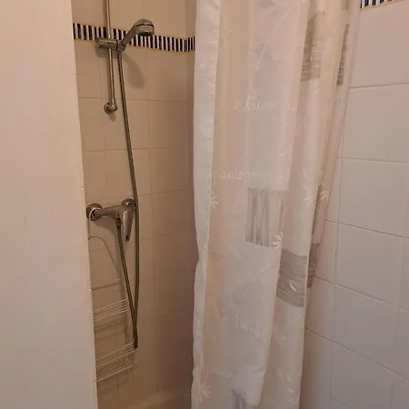 Belle Avec Piscine Dans Quartier Calme A - Fr-1-323-542 * Saint-Jean-de-Monts