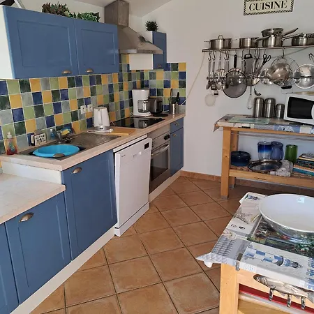 Holiday home Belle Avec Piscine Dans Quartier Calme A - Fr-1-323-542 Saint-Jean-de-Monts